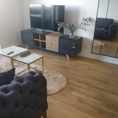 Mary Jane Appartamento Zara